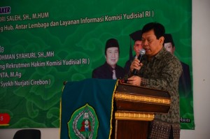 Keynote Seminar Nasional dan MoU Dr. H. Imam Anshori Saleh, SH., M. Hum (Kabid Hub. Antar Lembaga & Layanan Informasi Komisi Yudisial RI).