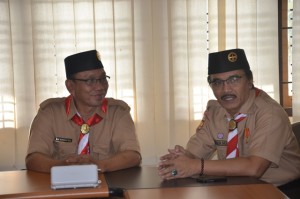 Rektor IAIN Dr. H. Sumanta, M.Ag berbincang dengan Ketua Kwarnas Dr. H. Adhyaks Dault, SH.,M. Si.
