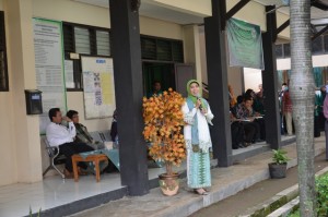 Tim Assesor BAN-PT Nurlena Rifai, Dra.,MA.,Ph.D memberikan sambutan dalam acara Visistasi dan Akreditasi Jurusan PAI FITK.