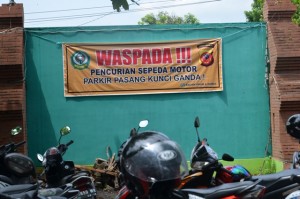 Spanduk Himbauan Keamanan