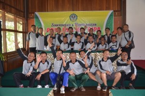 Civitas Academika IAIN Syekh Nurjati Cirebon mengikuti acara Outbond di SariAter Hotel & Resort Subang Jawa Barat Tahun 2016.