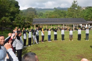 Rasa Kebersamaan harus dibina dalam acara Outbond