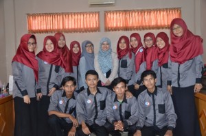 Foto sebagian pengurus dan anggota GenBI IAIN Syekh Nurjati Cirebon.