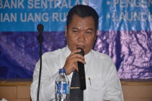 Warek III Dr. H. Farihin, M. Pd memberikan sambutan dalam acara Sosialisasi Beasiswa Bank Indonesia Tahun 2016.