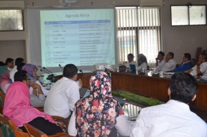 Rapat Koordinasi Penyusunan Draft Kurikulum Institusi Berbasis KKNI Tahun 2016.