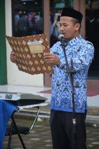 Pembacaan Teks UUD 1945
