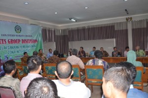 Suasana Focus Group Discussion 