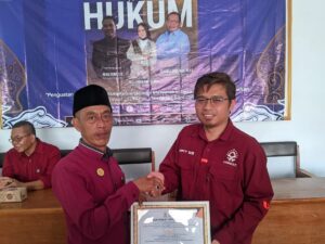 Ketua PKBH UIN Siber Syekh Nurjati Cirebon, H. Ahmad Khoirudin