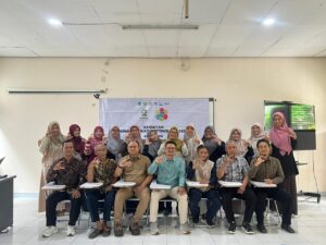 Seminar Peningkatan Kompetensi Guru Kimia se-Kabupaten Cirebon