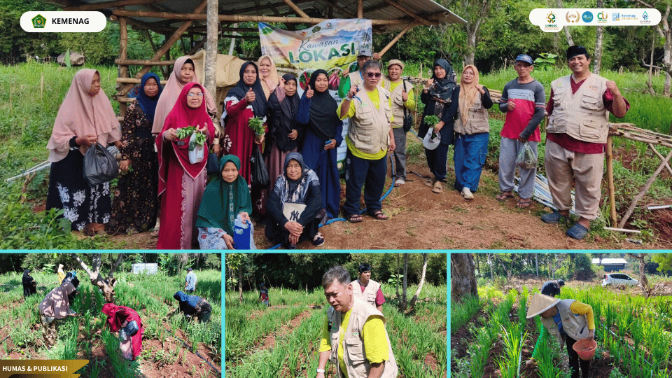 Dr. Anwar Sanusi berdiskusi mengenai ekoteologi dan pelestarian lingkungan bersama masyarakat di Desa Sarwadadi.