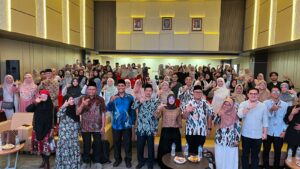 Foto Bersama Seminar Internasional BKI