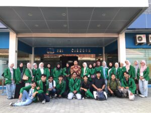 Kunjungan Mahasiswa KPI UIN Siber Cirebon di RRI Pro 2 Cirebon