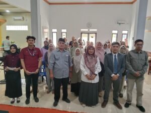 PKBH UIN Siber Syekh Nurjati Cirebon memberikan penyuluhan hukum tentang pencegahan pernikahan dini kepada masyarakat Desa Pamijahan, Kecamatan Plumbon, Kabupaten Cirebon
