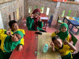 Tadris Bahasa Indonesia UIN Siber