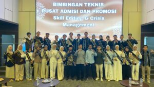 Foto Bersama Bimbingan Teknis Empowering Creative and Adaptive Human Resources to Foster Meaningful Communication and Positive Impact in the Digital Era.