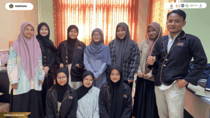 Relawan PSGAD UIN Siber Syekh Nurjati Cirebon mengikuti Pelatihan Konseling Sebaya tentang keterampilan komunikasi dasar di Ruang LP2M.
