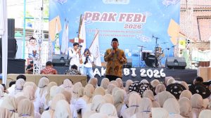 Dekan FEBI UIN Siber Syekh Nurjati Cirebon membuka PBAK FEBI 2026