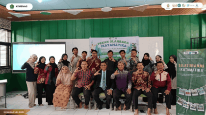 Foto bersama alumni, dosen, dan mahasiswa pada penutupan PORAK IKATAMATIKA 2026.