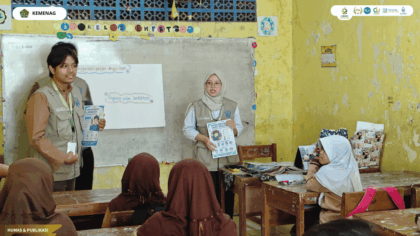 KKN 92 UIN Siber Cirebon Edukasi Siswa MI Darut Tauhid Gunakan Gadget dengan Bijak