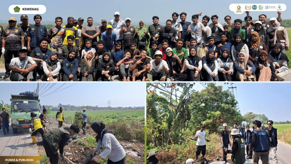 Mahasiswa KKN 126 UIN Siber Cirebon bersama masyarakat melakukan aksi bersih di Desa Banjarwangunan