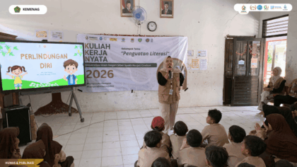 Mahasiswa KKN 21 UINSSC memberikan edukasi anti bullying kepada siswa SDN 2 Buntet