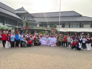 Sivitas akademika dan DWP UIN Siber Syekh Nurjati Cirebon dalam peringatan HUT RI ke-81