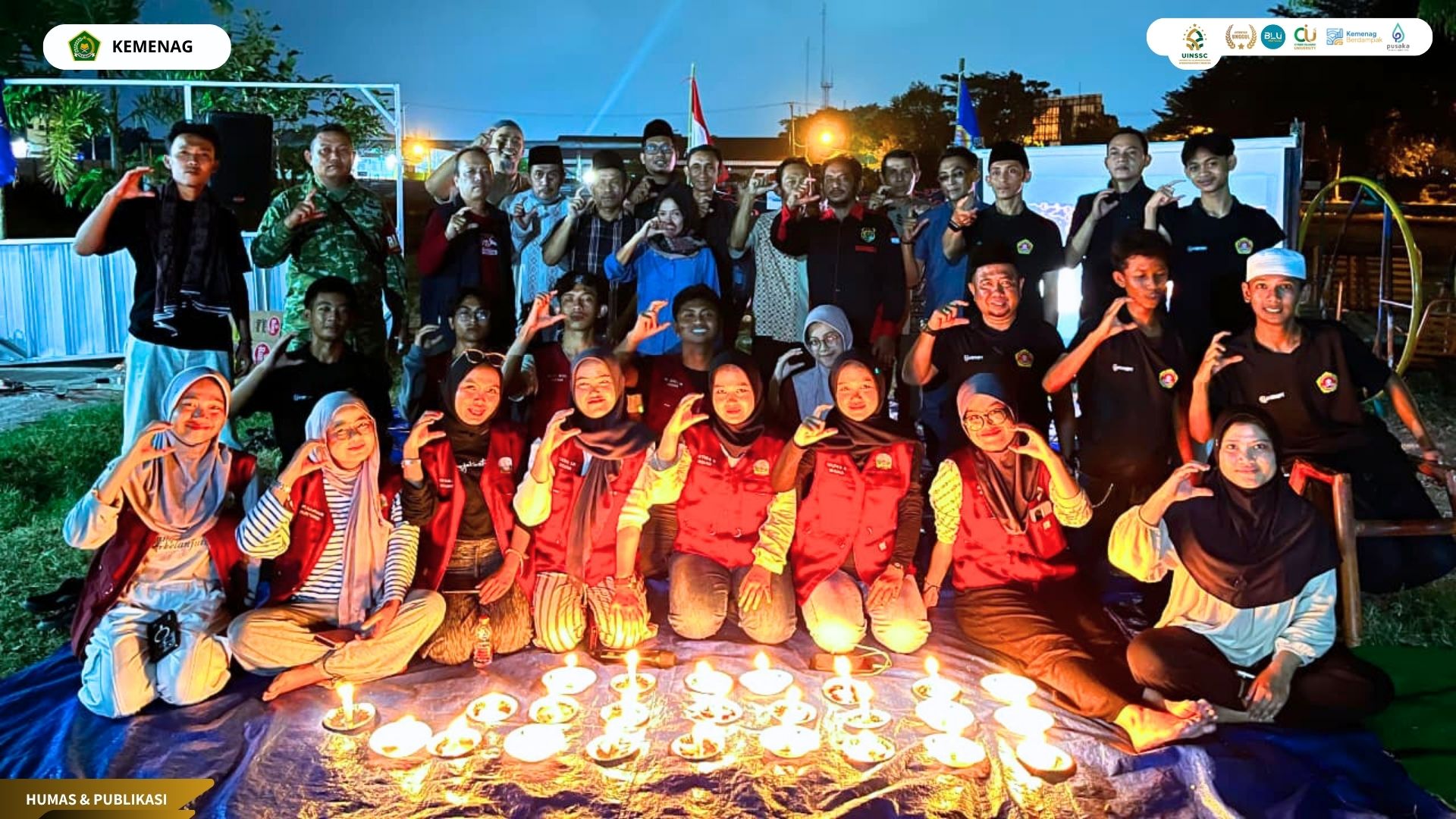 Malam Renungan dan Doa Bersama KKN 131 dan Karang Taruna Kesenden Peringati HUT RI ke-81