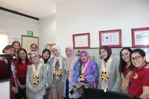 #UINSiberCirebon, #UINSSC, #FEBI, #UMDigosCollege, #Filipina, #InternationalCollaboration, #InternationalResearch, #SustainableHalalTourism, #HalalTourism, #HalalTourismIndonesia ,#HalalTourismPhilippines, #VisitingLecturer, #PkMInternasional, #CommunityService ,#InternationalAcademicCollaboration, #PariwisataBerkelanjutan, #UMKM, #Mangrove ,#ResearchCollaboration, #CirebonGoInternational,#KampusBerdampak,#KampusBerkelanjutan,#KampusRamahDifabel,#SDGs04,