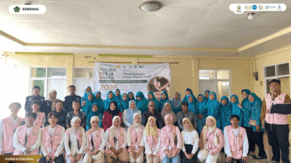 Workshop pendampingan produk halal KKN 100 UIN Siber Cirebon bersama pelaku UMKM Desa Sutawinangun