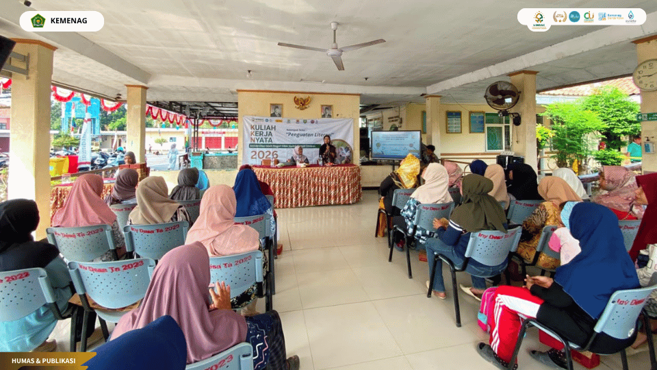 eminar Parenting Literasi KKN-28 UIN Siber Cirebon di Desa Pamengkang