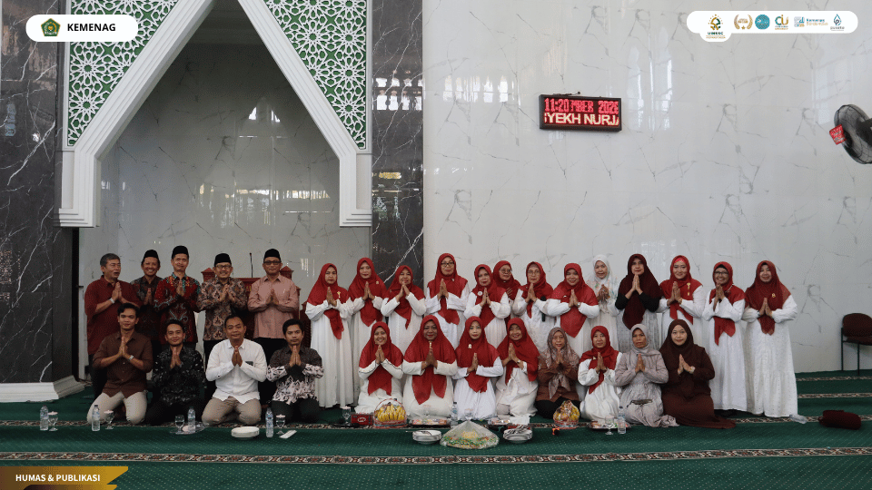 DWP UIN Siber Syekh Nurjati Cirebon menyelenggarakan peringatan Maulid Nabi Muhammad SAW 1448 H di Masjid Al-Jami’ah.