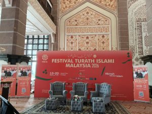 Delegasi FDKI UIN Siber Cirebon mengikuti kegiatan akademik internasional di Putrajaya Malaysia.