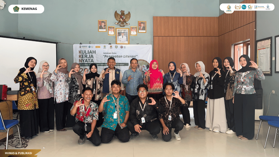 KKN 11 UIN Siber Syekh Nurjati Cirebon menggelar Seminar SIGAP di Balai Desa Astanajapura