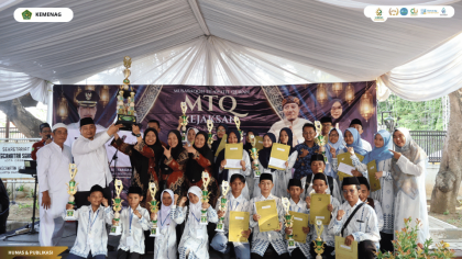 Mahasiswa PPL AFI UIN Siber Cirebon membantu pelaksanaan MTQ Kecamatan Kejaksan 2026.