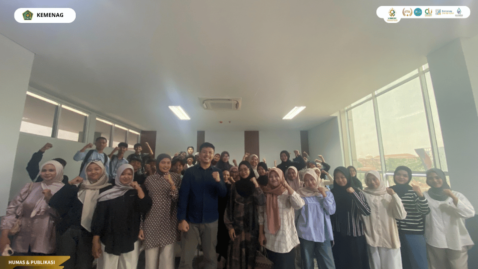 Mahasiswa Tadris IPS UIN Siber Cirebon mengikuti workshop INSCITE di Gedung FITK
