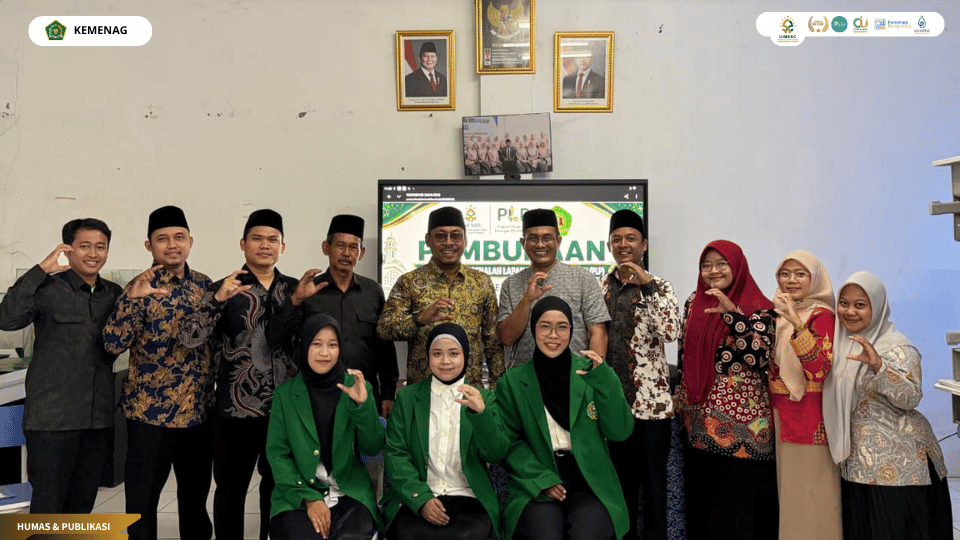 Opening Ceremony PLP mahasiswa UIN Siber Cirebon di SMK Mekanika Buntet Pesantren