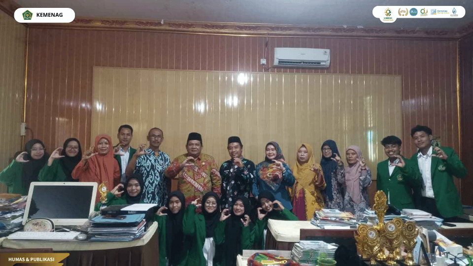 Pembukaan PLP mahasiswa UIN Siber Syekh Nurjati Cirebon di MTs Negeri 4 Cirebon