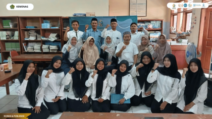Penyerahan dan pembukaan PLP UIN Siber di SMP Negeri 1 Gunung Jati.