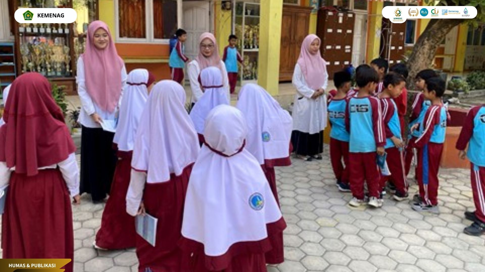 PLP UIN Siber Syekh Nurjati Cirebon Dampingi Pembelajaran di CIS Full Day School