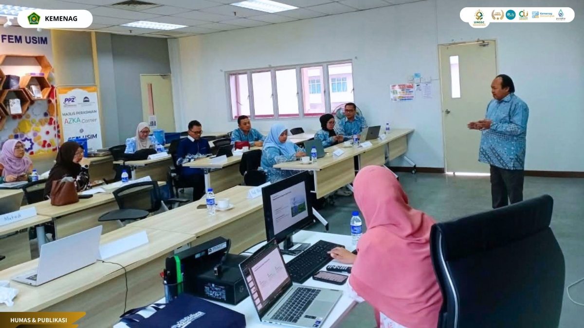 Bawa Bukti dari Lapangan, Prof. Abdul Aziz Paparkan Riset Smart Farming di UKM Malaysia
