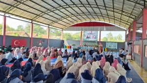 Seminar Program Sinau Berkah di Auditorium Yayasan Akmala Sabila Cirebon, Sabtu (19/9/2026), menghadirkan Dr. Taufiq Supriadi, M.T., untuk memperkuat pendidikan lingkungan dan ekopedagogi menuju pesantren ramah lingkungan.