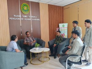 Monev PPL di Pengadilan Agama Bandung, Fasya UIN Siber Cirebon Pastikan Mahasiswa Siap Hadapi Praktik Hukum