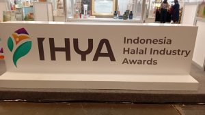 UIN Siber Cirebon Raih Terbaik II Indonesia Halal Industry Awards 2026