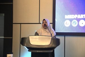 Dr. Leliya menyampaikan sambutan pada kegiatan Falak Nouts 2026 Program Studi Ilmu Falak.