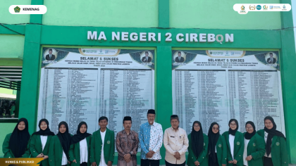 Mahasiswa PLP UIN Siber Syekh Nurjati Cirebon mengikuti pembukaan program PLP di MAN 2 Cirebon.