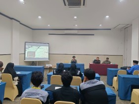Dari Memahami Ayat hingga Menggerakkan Kepedulian: Dosen dan Mahasiswa FUA UIN Siber Cirebon Angkat Riset Al-Qur’an Berdampak