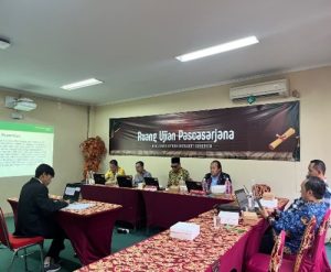 Proses diskusi dan pengujian proposal tesis mahasiswa Pascasarjana UIN Siber Cirebon