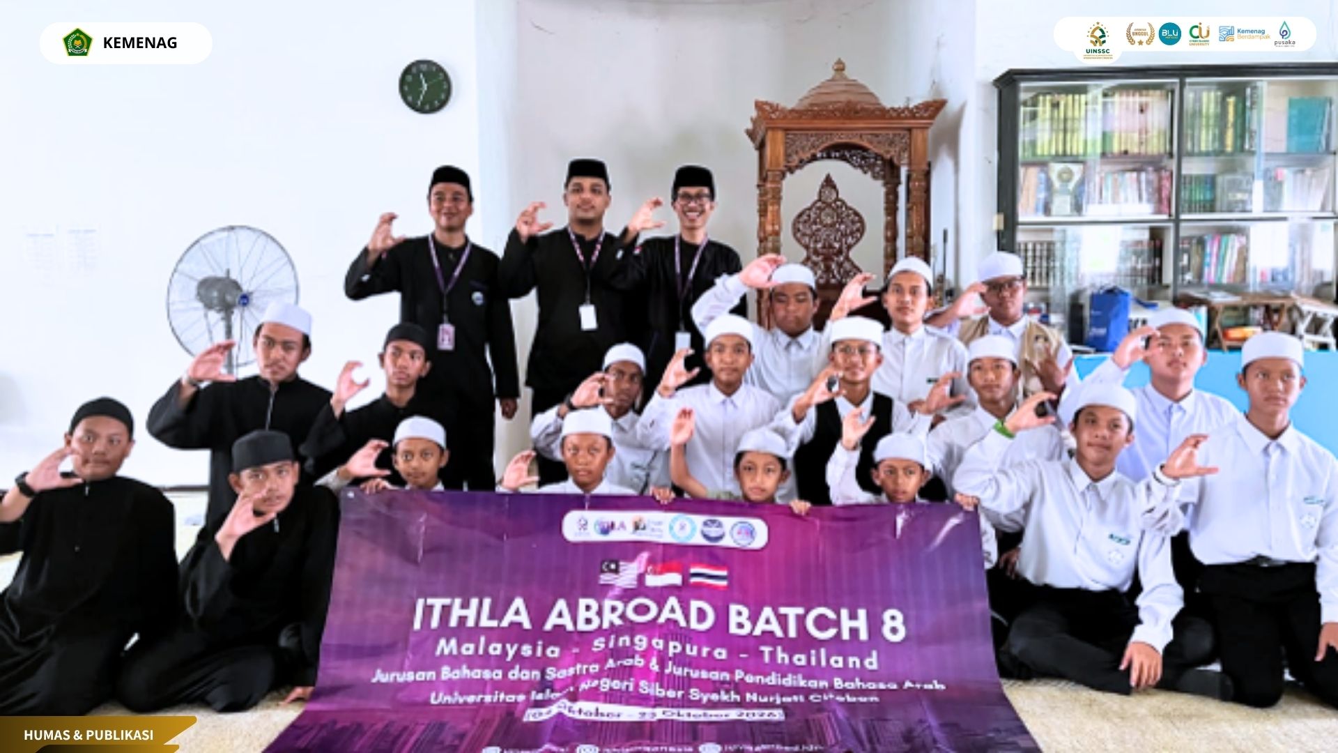 Dari Cirebon ke Malaysia, Mahasiswa PBA UIN Siber Praktik Mengajar Bahasa Arab