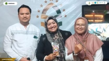 Booth UIN Siber Cirebon Dikunjungi Ketua Tim Kerja Beasiswa Kemenag, Perkuat Promosi Pendidikan Tinggi Digital